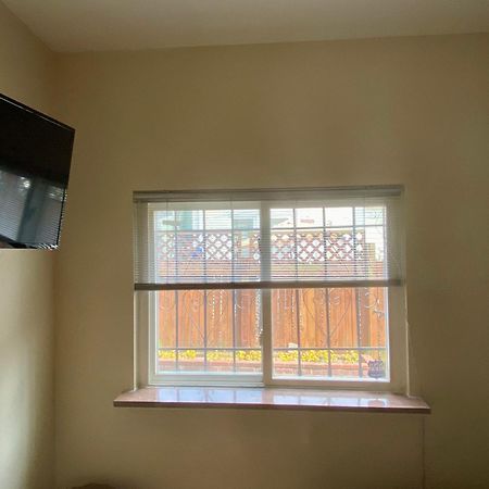 Historic Townhouse Oasis With En-Suite Bathroom Filadelfia Esterno foto