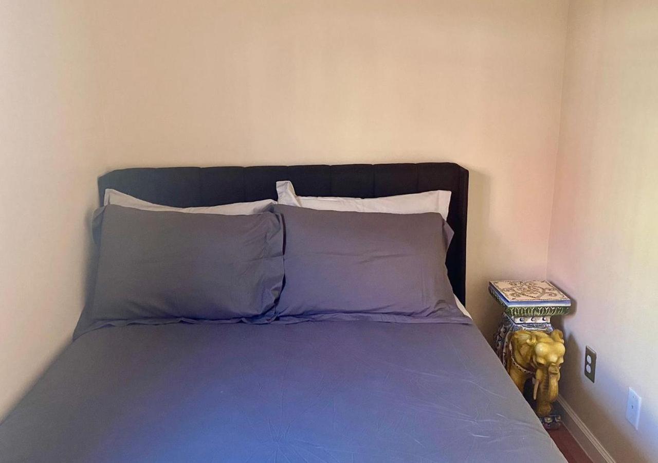 Historic Townhouse Oasis With En-Suite Bathroom Filadelfia Esterno foto